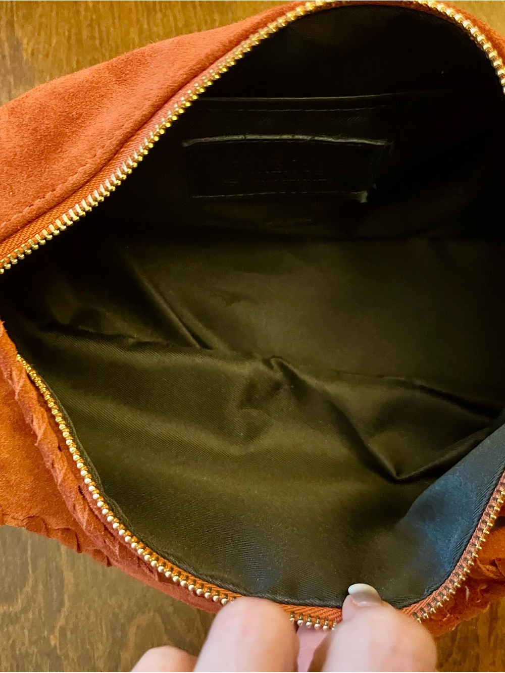 Cheval Made in Italy Rust/Brown Suede Shoulder Bag - Picture 7 of 7